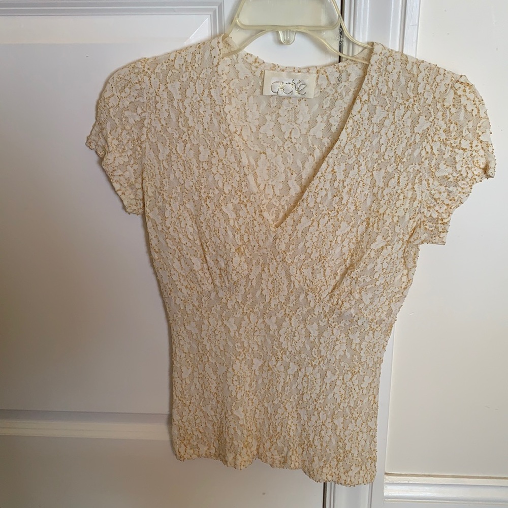 Cache lace top
